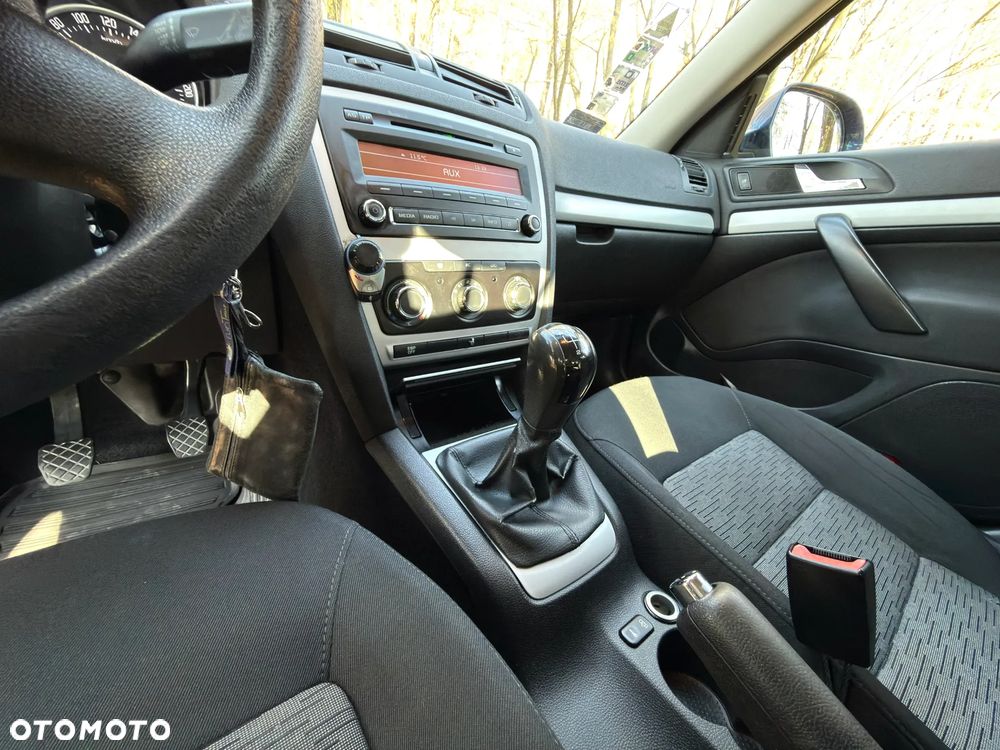 Skoda Octavia 1.9 TDI Ambiente - 9