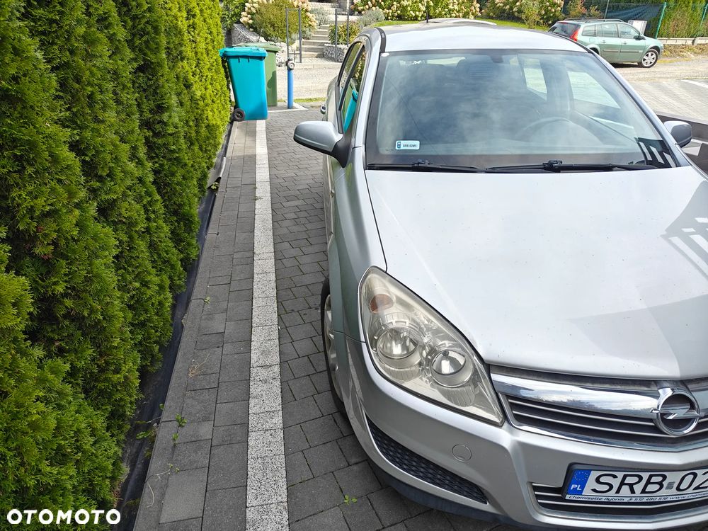 Opel Astra 1.7 CDTI Cosmo - 2