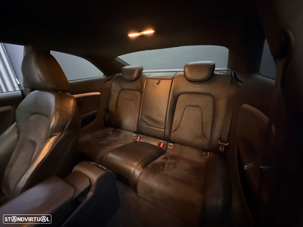 Audi A5 2.0 TDI S-line - 16