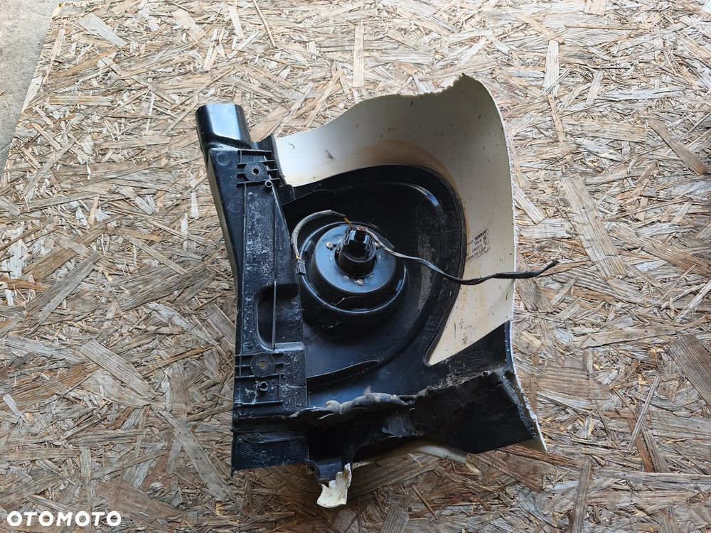 LAMPA TYŁ TYLNA LEWA AIXAM MINAUTO - 3