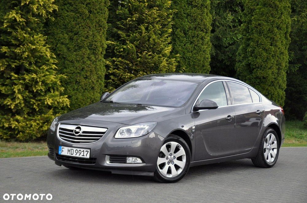 Opel Insignia - 10