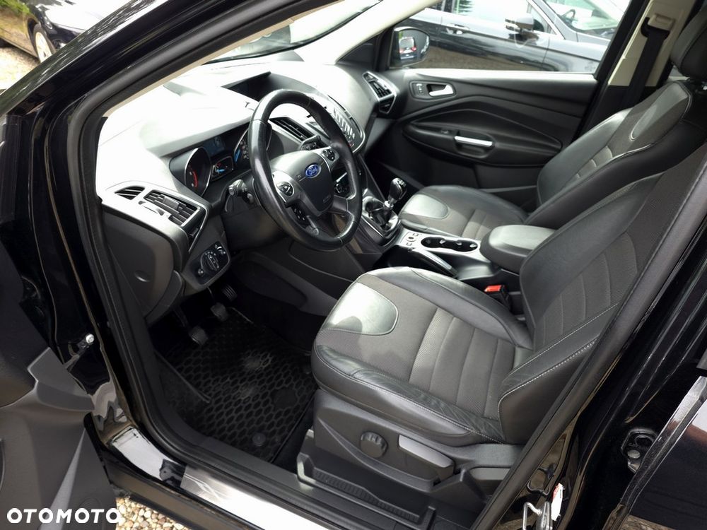 Ford Kuga 2.0 TDCi FWD Titanium - 12