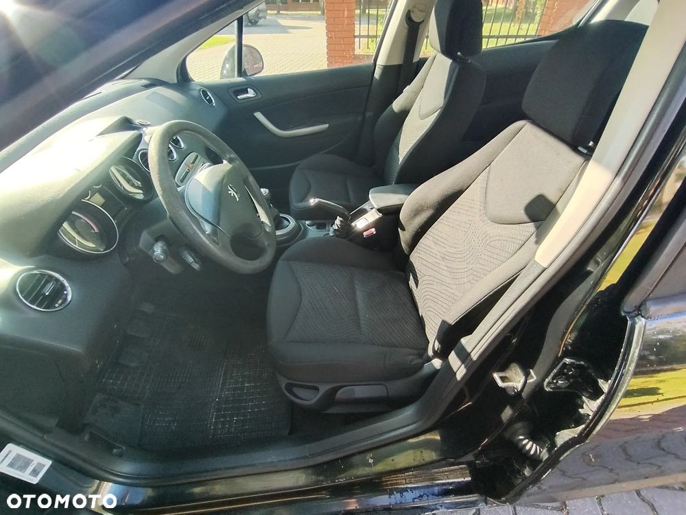 Peugeot 308 1.6 HDi Presence - 10