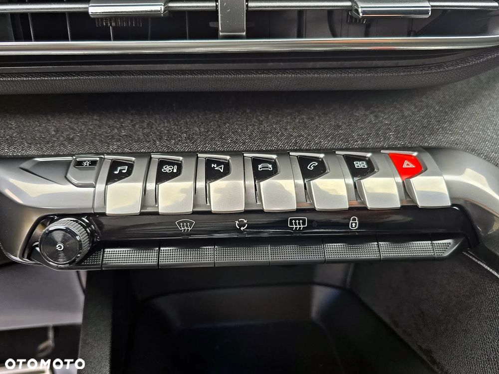 Peugeot 3008 PureTech 180 Stop & Start GPF EAT8 GT - 23