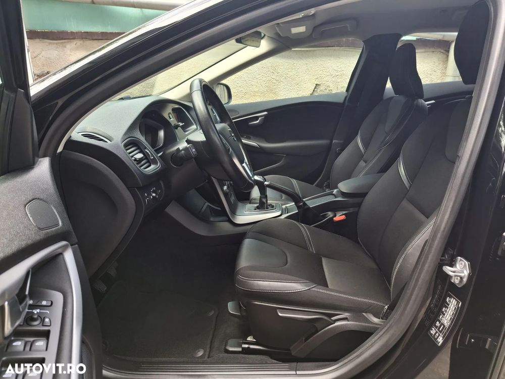 Volvo V40 D2 Pro - 15