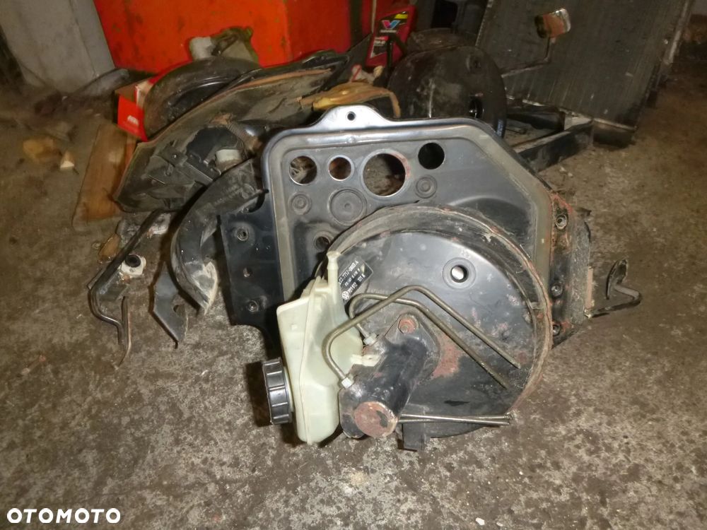 VW T4 2,5TDI ,4D SERWO HAMULCA GRUBE DWUMEMRAMOWE - 3