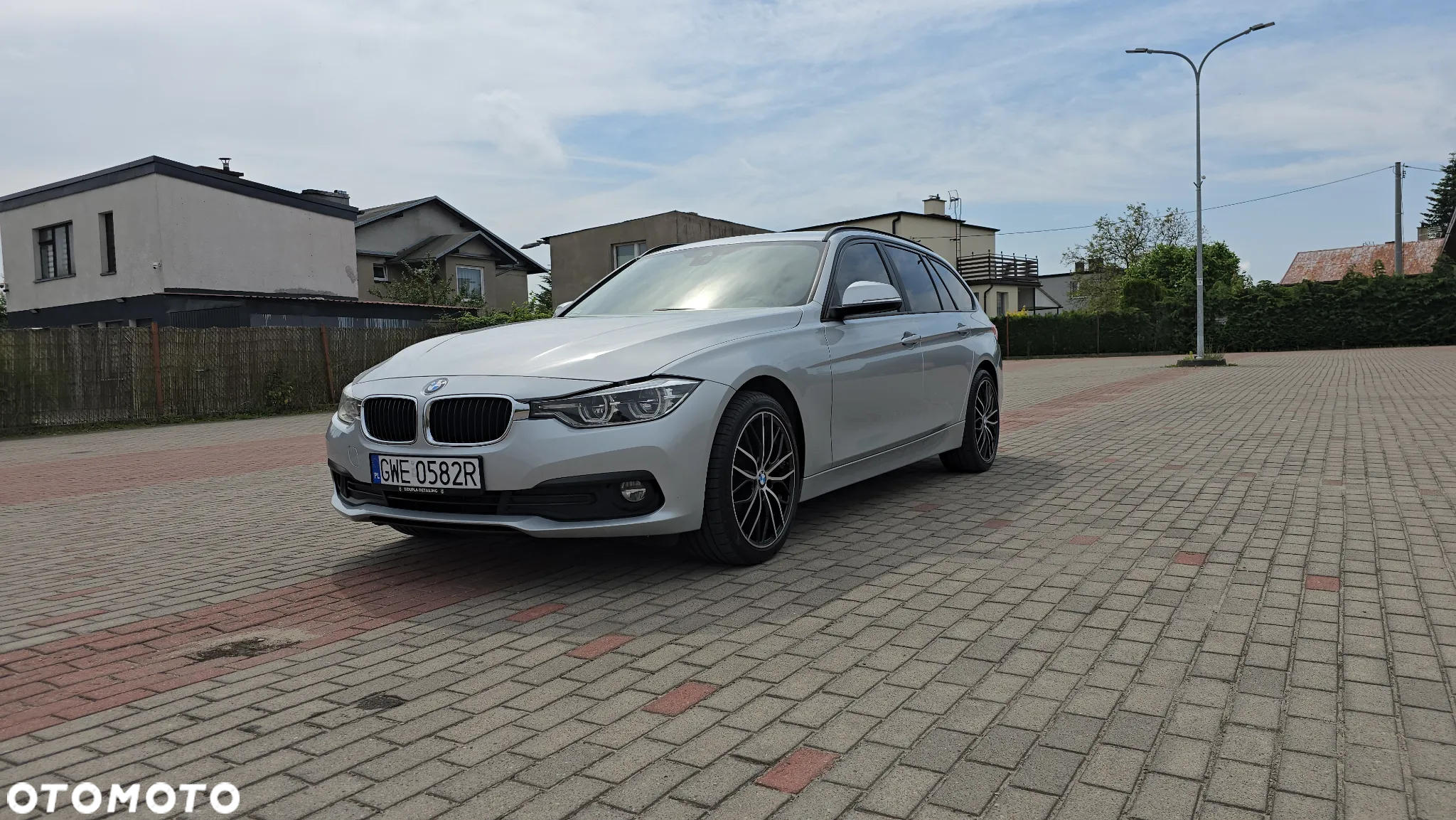 BMW Seria 3 320d xDrive Advantage - 2