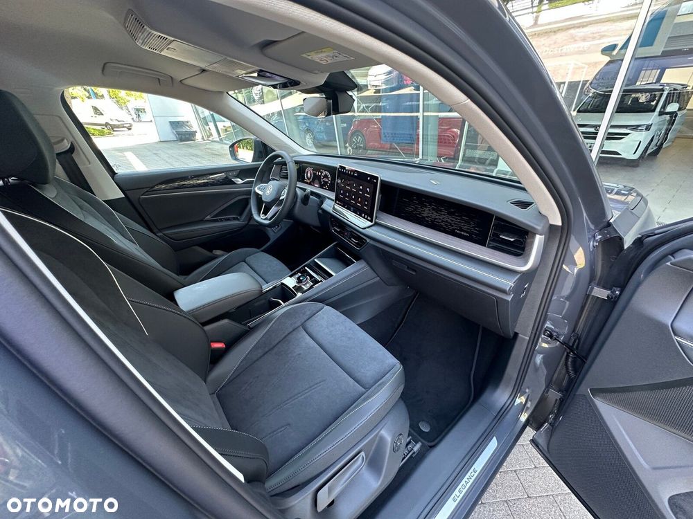 Volkswagen Tayron 2.0 TDI SCR 4Mot Elegance DSG - 13