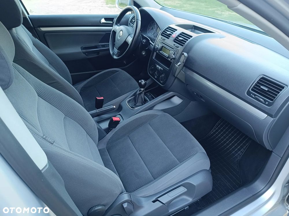 Volkswagen Golf 1.9 TDI Comfortline - 19