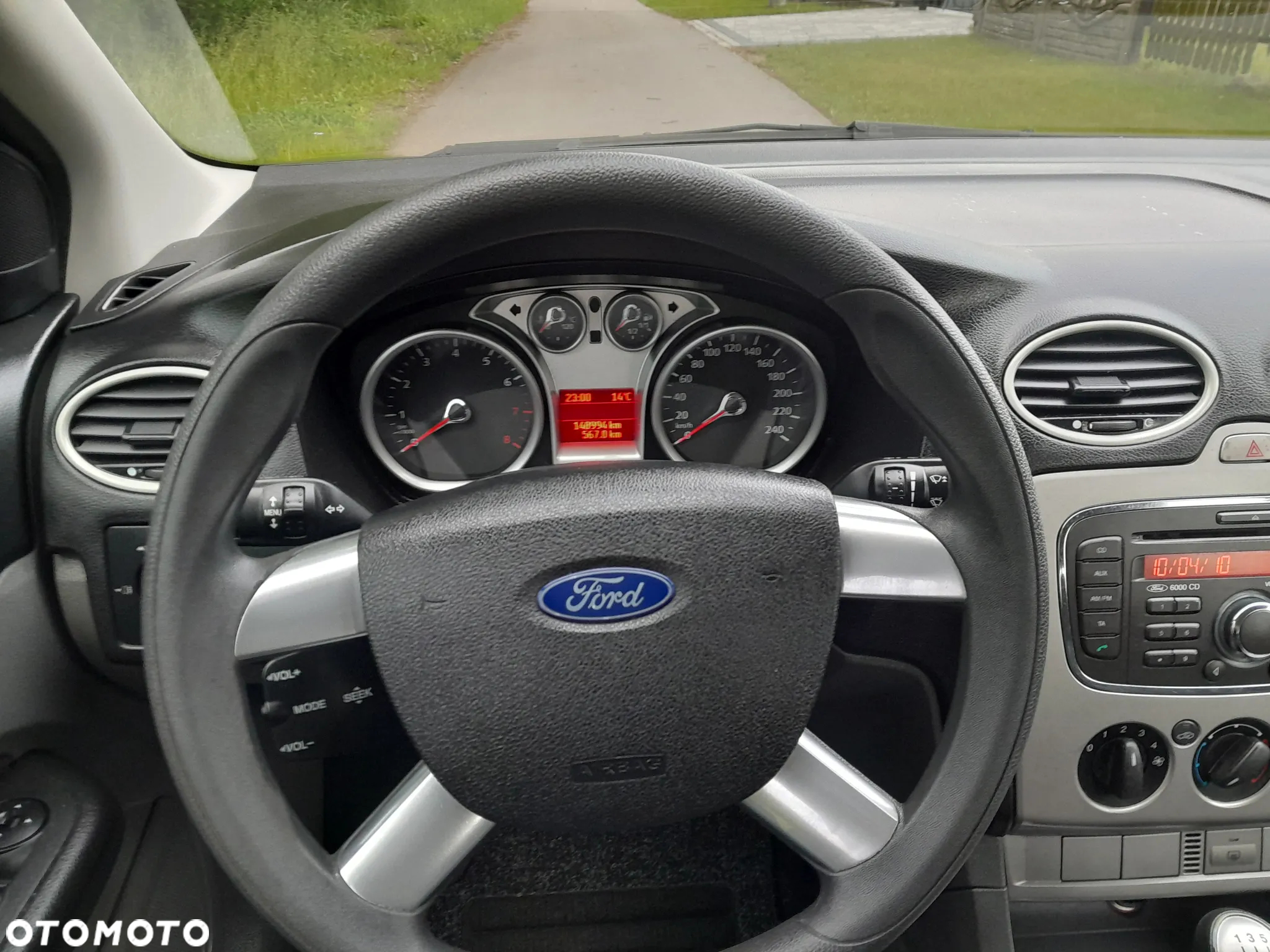 Ford Focus 1.4 16V Trend - 21