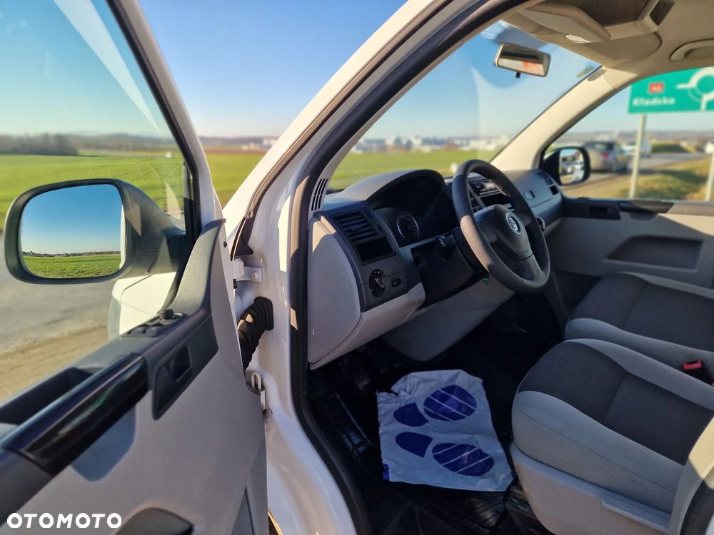Volkswagen Transporter - 18
