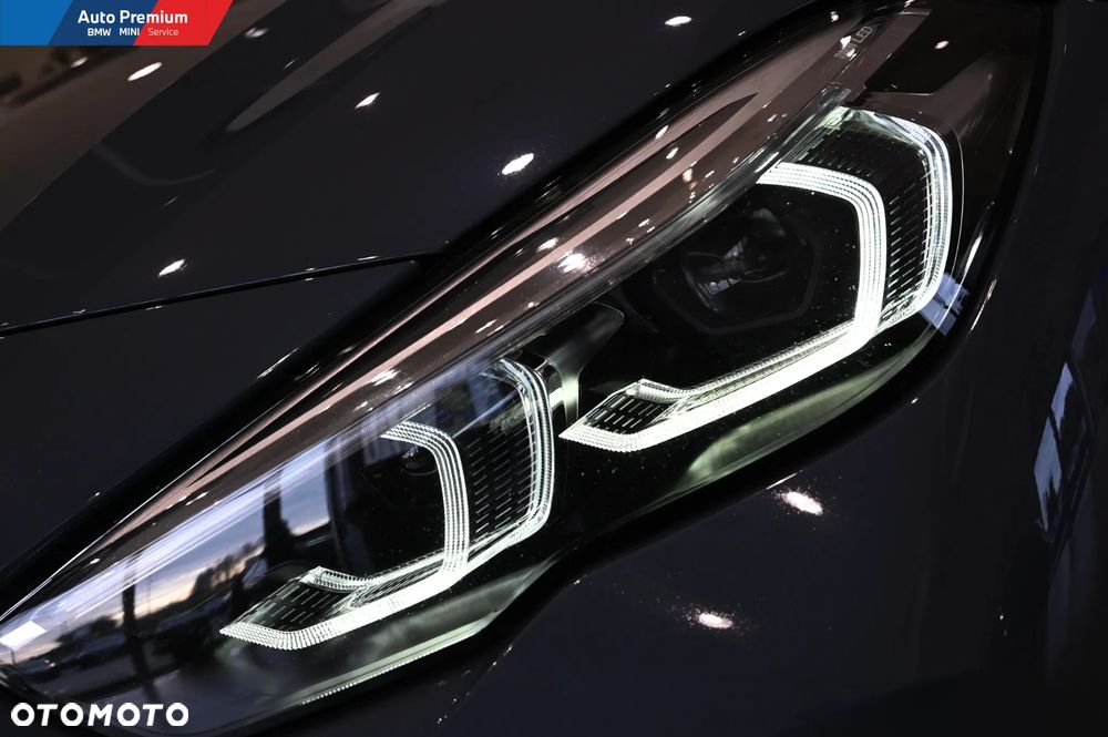 BMW Seria 2 220i xDrive - 21