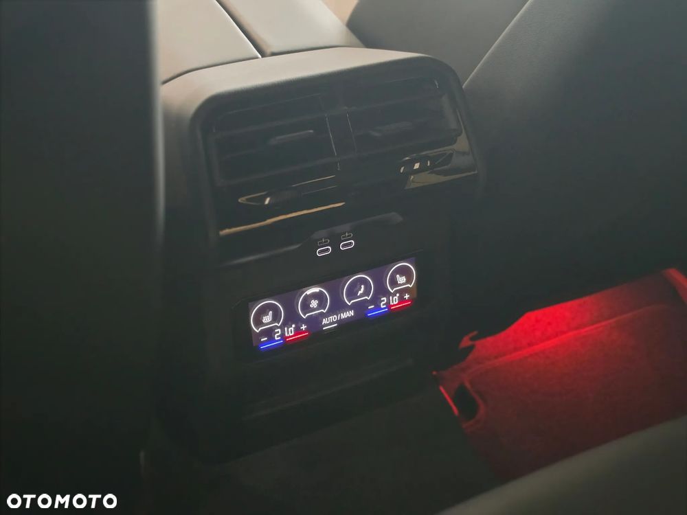 BMW M5 PHEV - 34