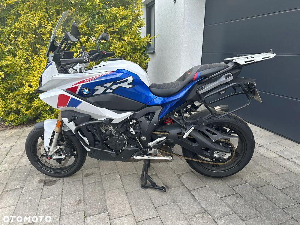 BMW XR - 8
