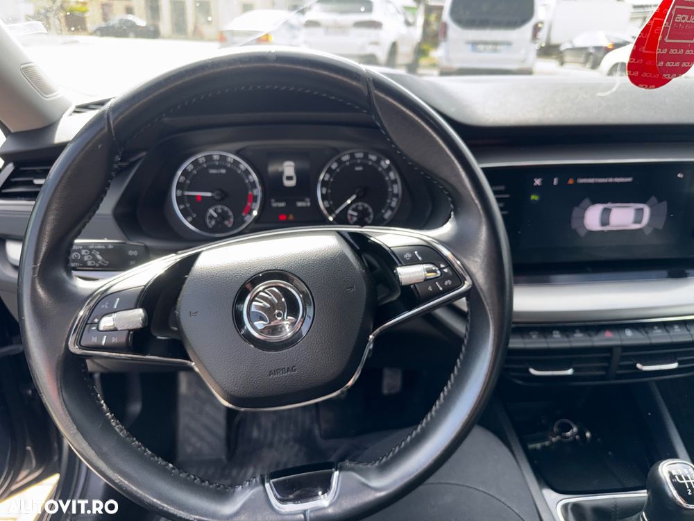 Skoda Octavia 2.0 TDI Style - 16