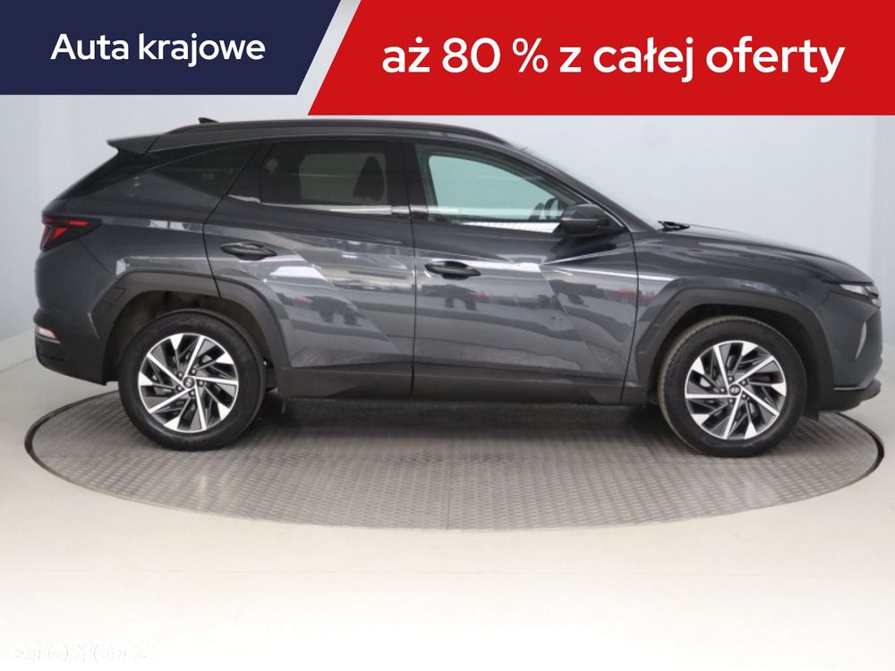 Hyundai Tucson - 8