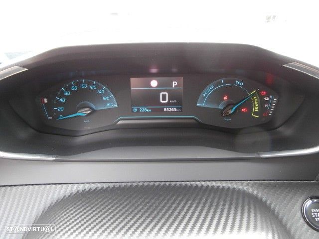 Peugeot e-208 50 kWh Allure - 24