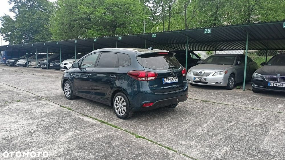 Kia Carens 1.7 CRDi L 7os - 16