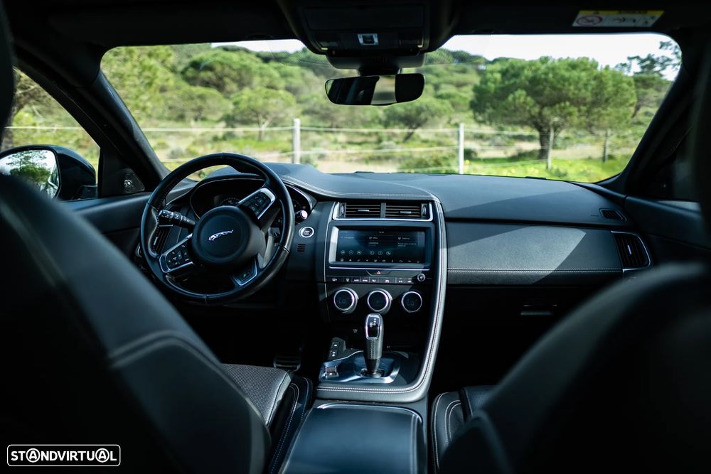 Jaguar E-Pace D150 AWD Aut. R-Dynamic HSE - 35