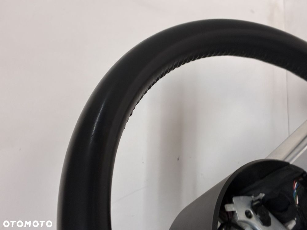 FORD MUSTANG 5 V KIEROWNICA SKÓRA MULTIFUNKCJA - 5