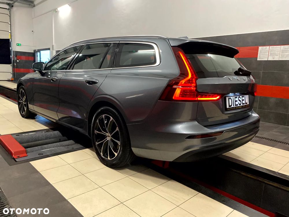 Volvo V60 D3 Momentum - 17