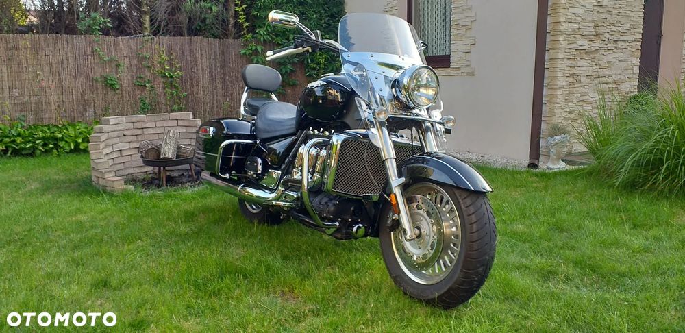 Triumph Rocket - 3