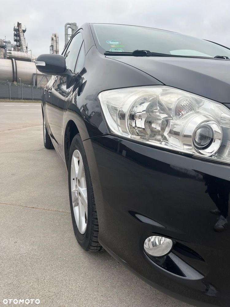 Toyota Auris 1.33 VVT-i - 8