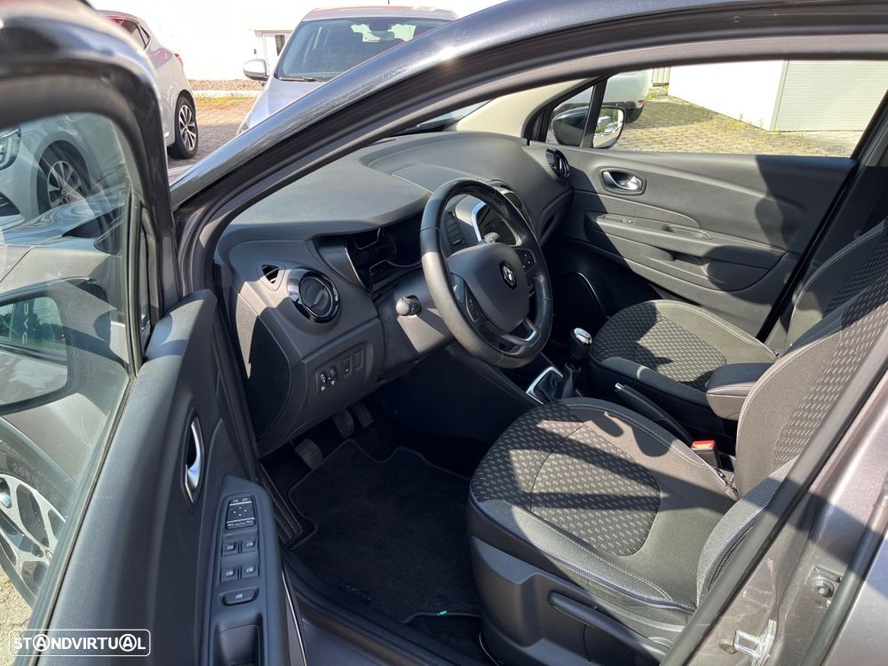 Renault Captur 0.9 TCE Exclusive - 4