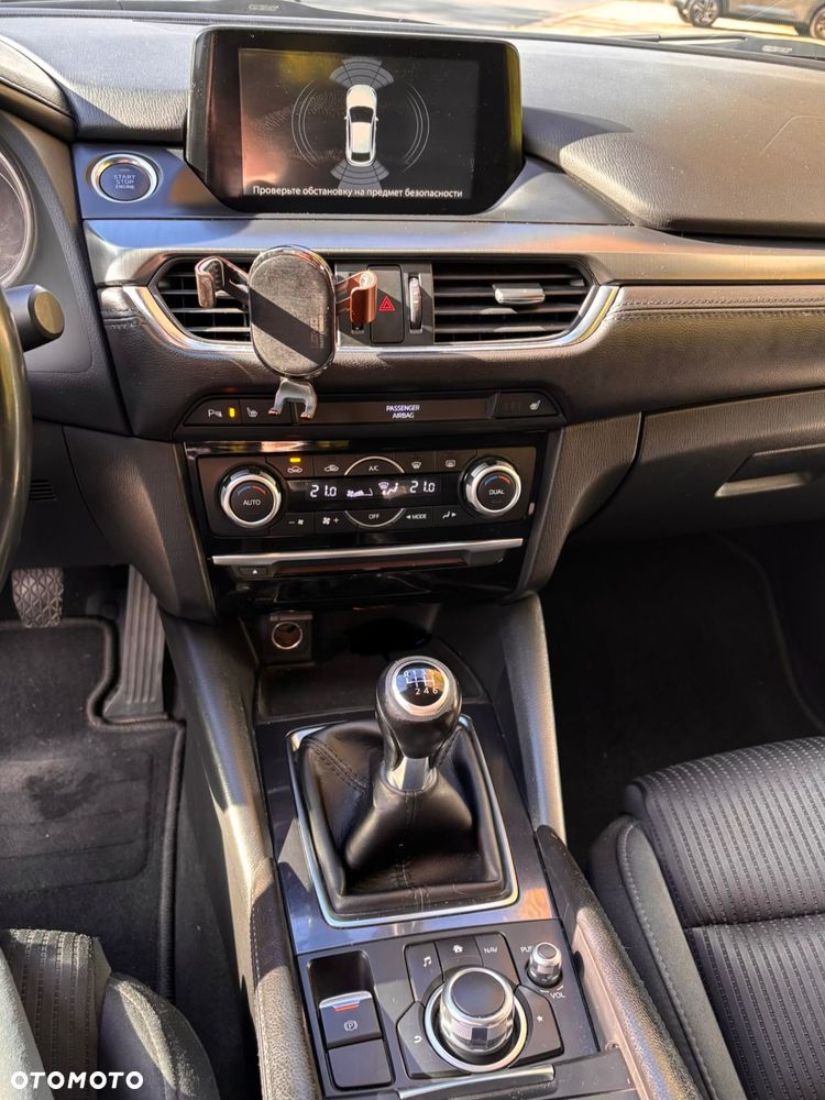 Mazda 6 - 12