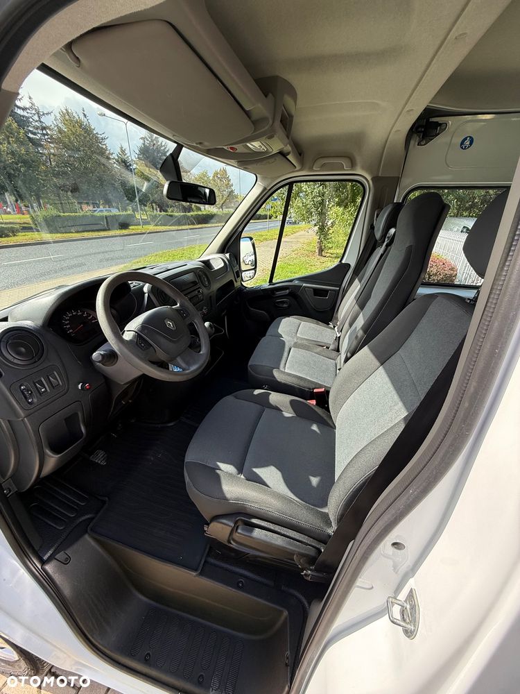 Renault MASTER 2,3 DCI 130KM L2H2 BRYGADÓWKA 7 MIEJSC SERWIS ASO - 28