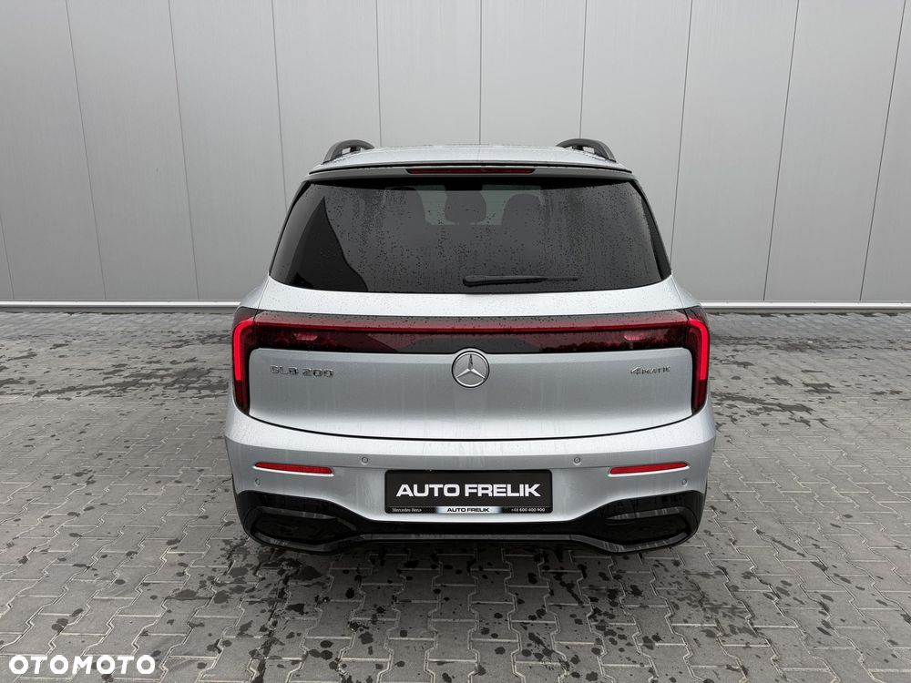 Mercedes-Benz GLB 200 mHEV 4-Matic 8G-eDCT - 9