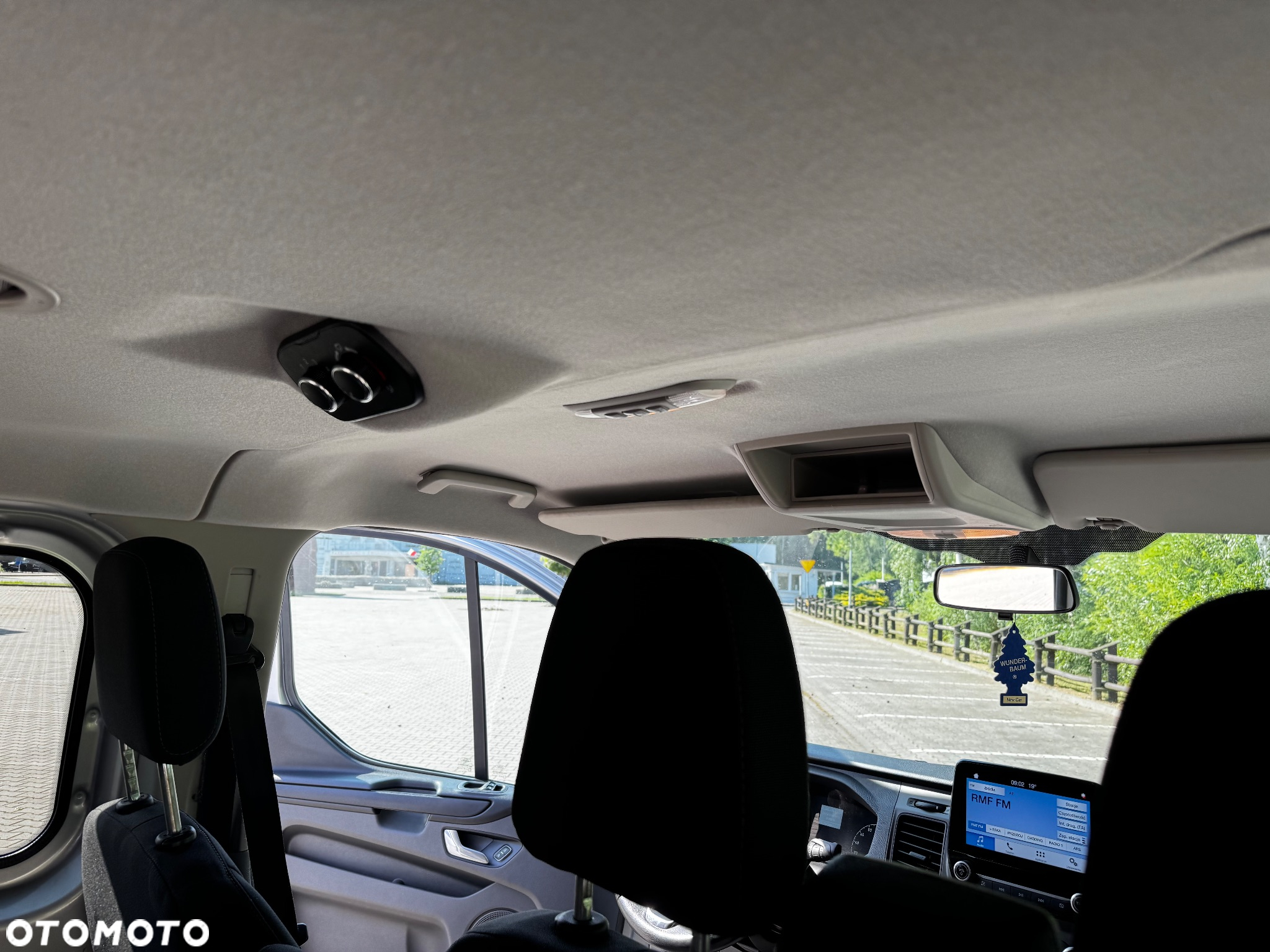 Ford Transit Custom - 11