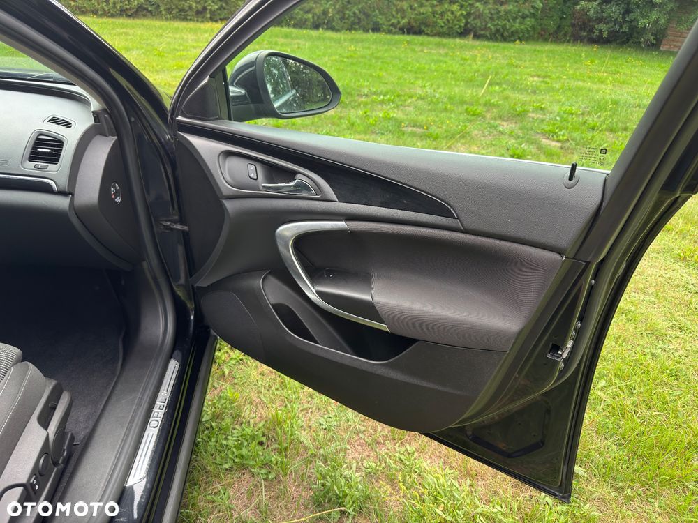 Opel Insignia - 17