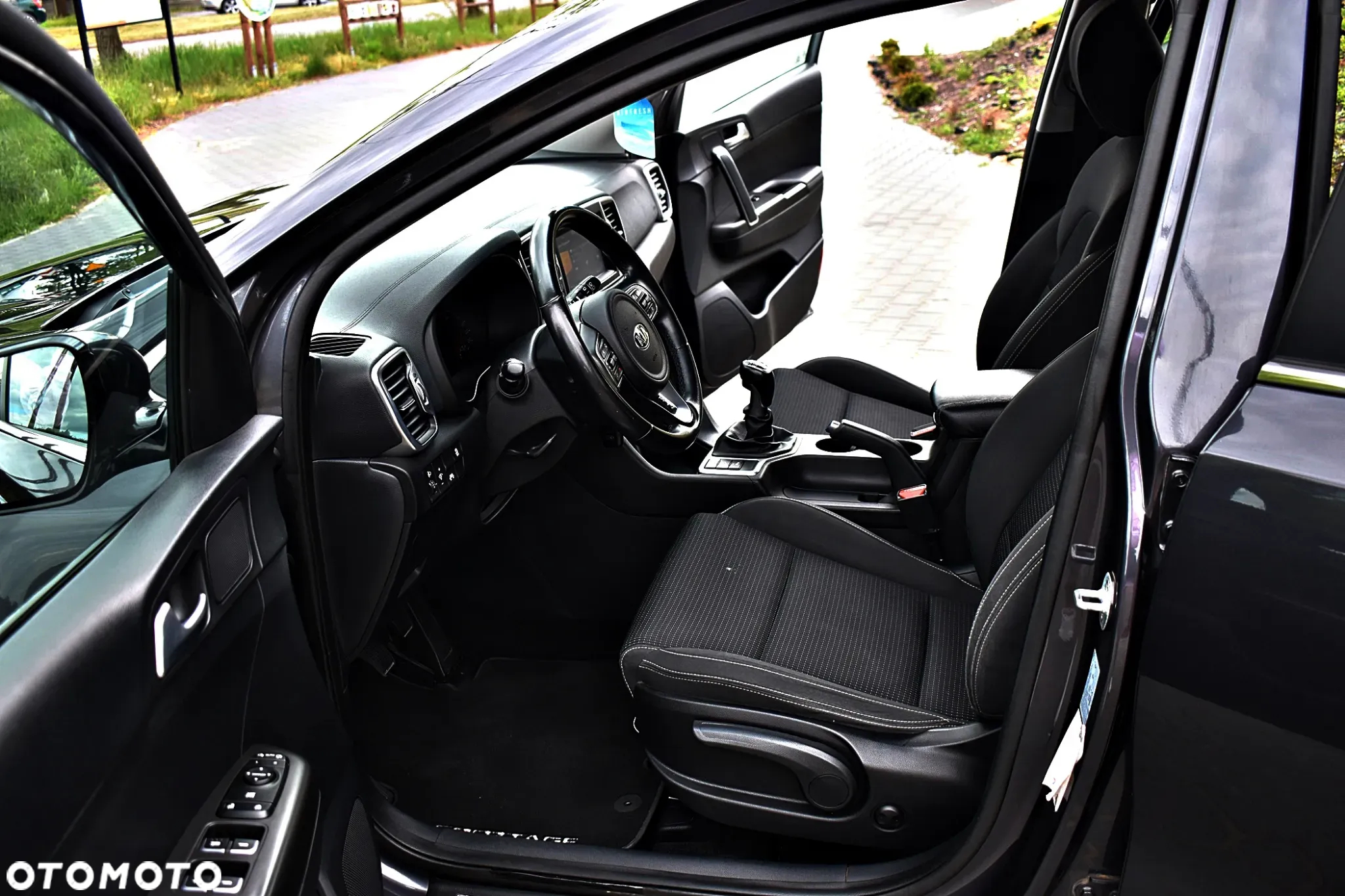 Kia Sportage - 14