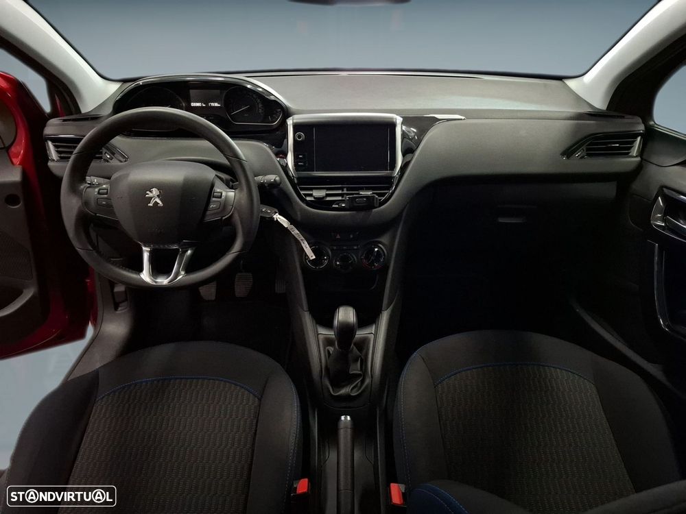 Peugeot 208 1.2 PureTech Signature - 12