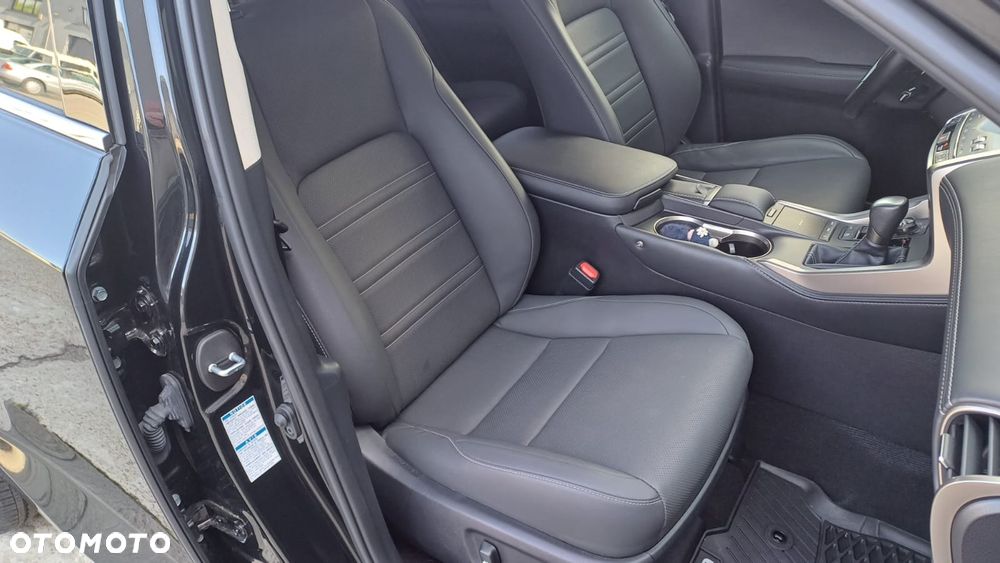Lexus NX 300 - 22