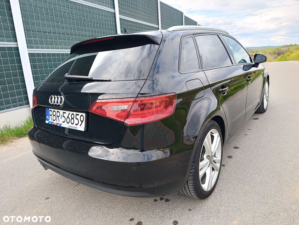 Audi A3 Sportback 2.0 TDI S line Sportpaket - 23