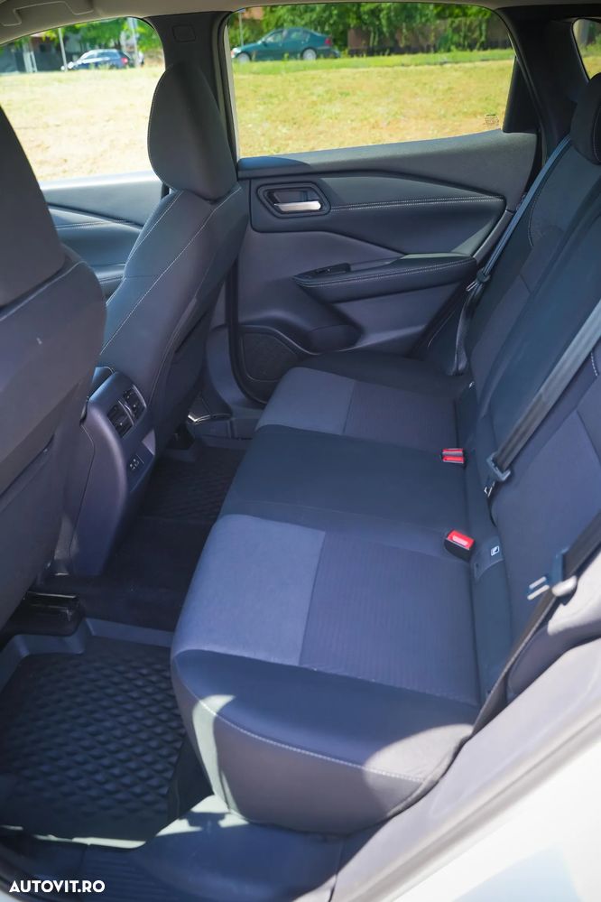 Nissan Qashqai 1.3 l 156CP X-Tronic 4WD MHEV N-Connecta - 5