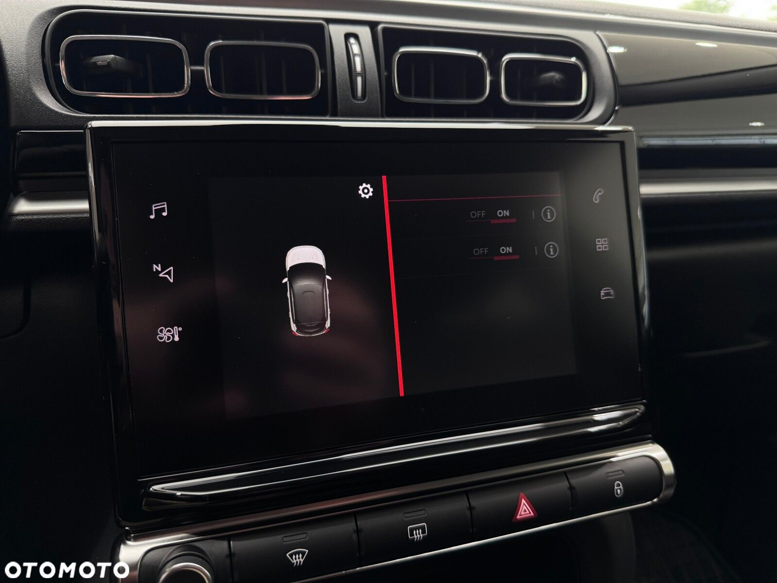 Citroën C3 1.2 PureTech Shine - 37