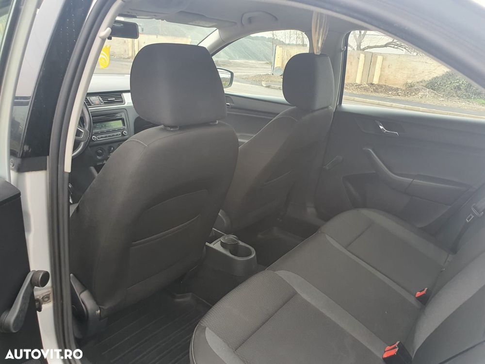 Skoda RAPID 1.6 TDI Ambition - 19