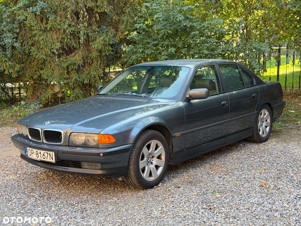 BMW Seria 7 728i L - 7