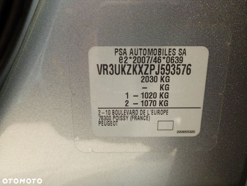 Peugeot 2008 - 25