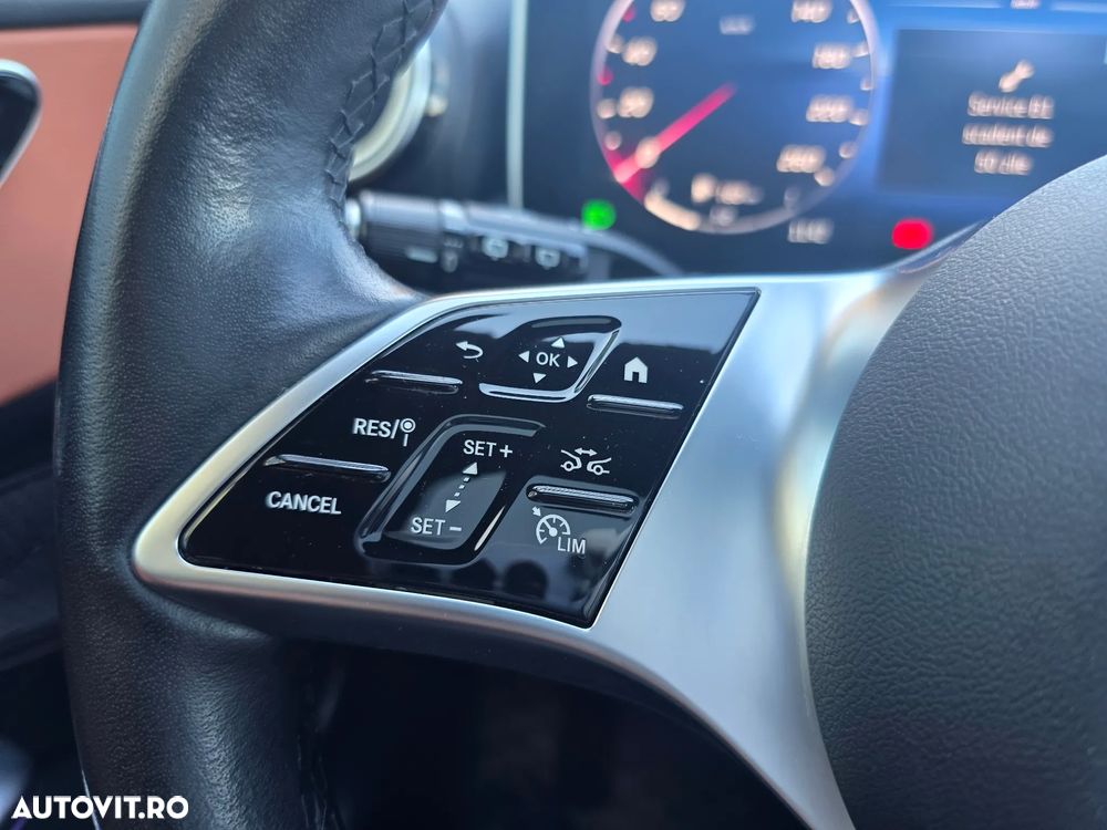 Mercedes-Benz C 200 4MATIC All-Terrain 9G-TRONIC Edition Avantgarde - 17