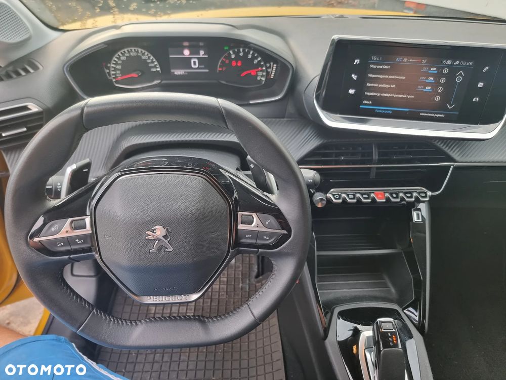 Peugeot 208 1.2 PureTech Allure Pack S&S EAT8 - 20