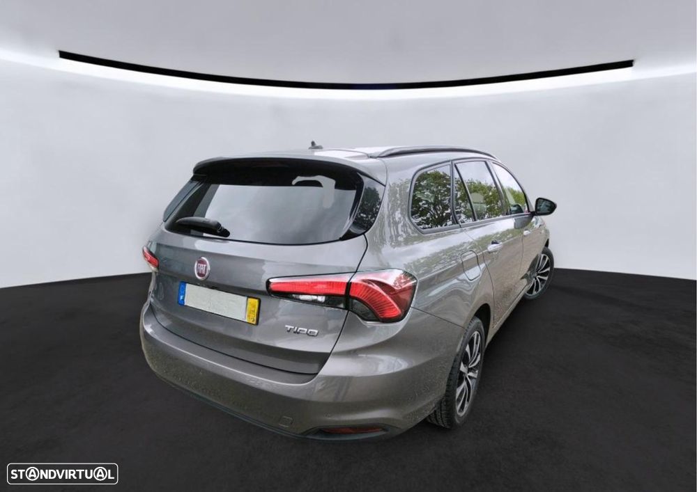 Fiat Tipo Station Wagon 1.6 M-Jet Lounge Tech J17 - 3
