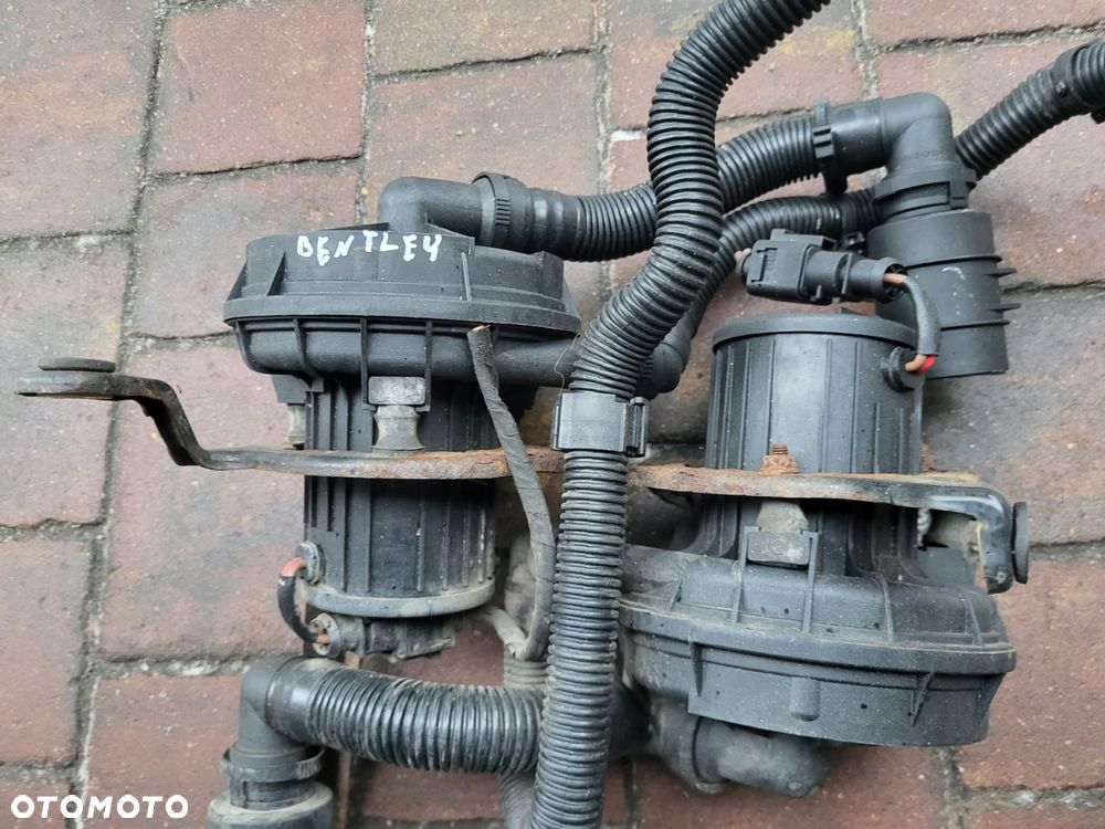pompa powietrza wtornego bentley continental gt 3w0131083b - 2