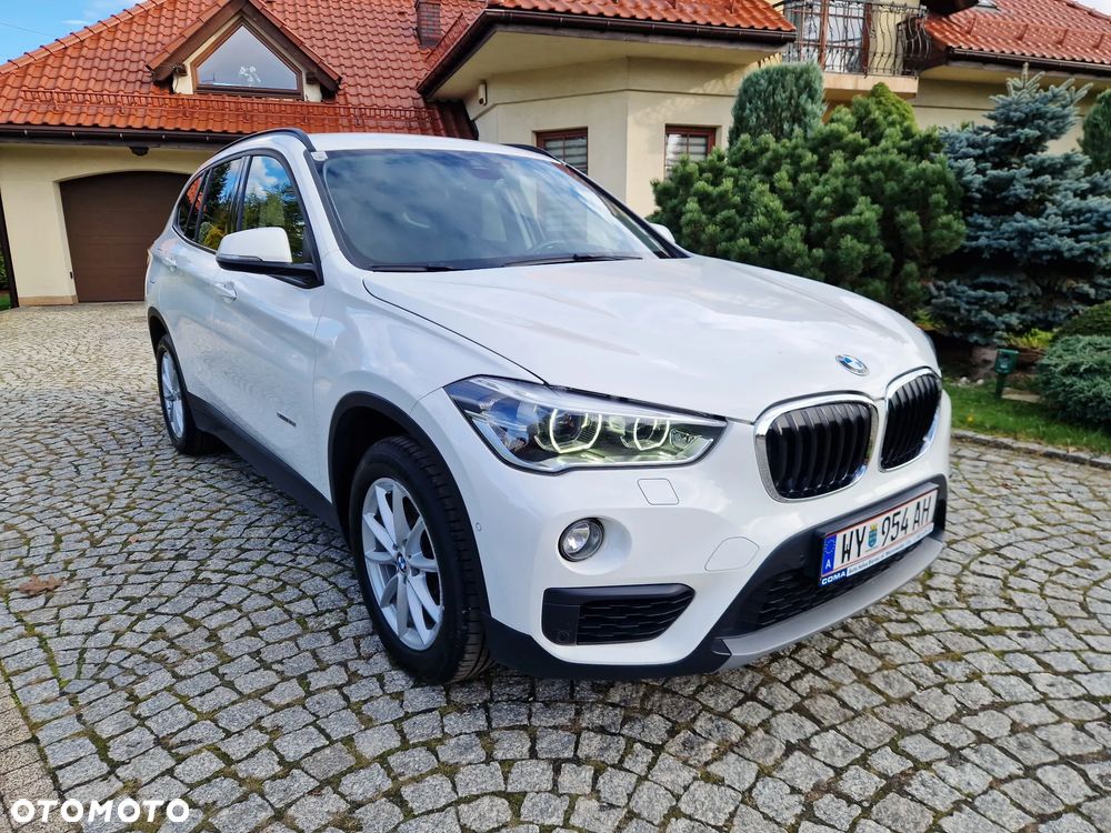 BMW X1 sDrive18i Sport Line - 6