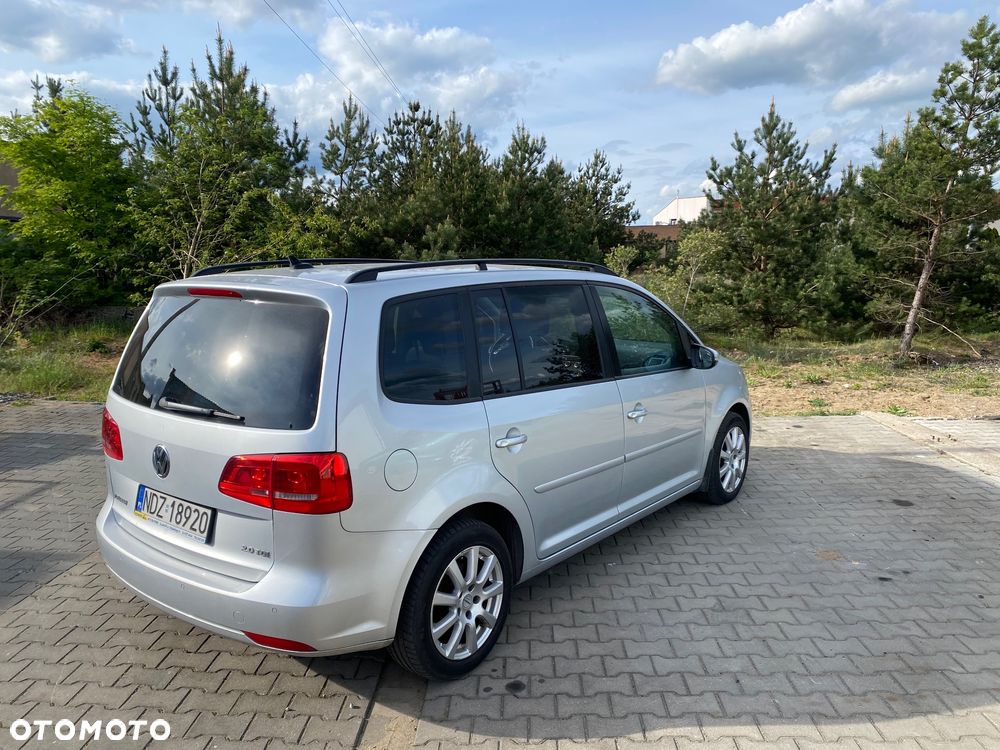 Volkswagen Touran 2.0 TDI DPF Comfortline - 5