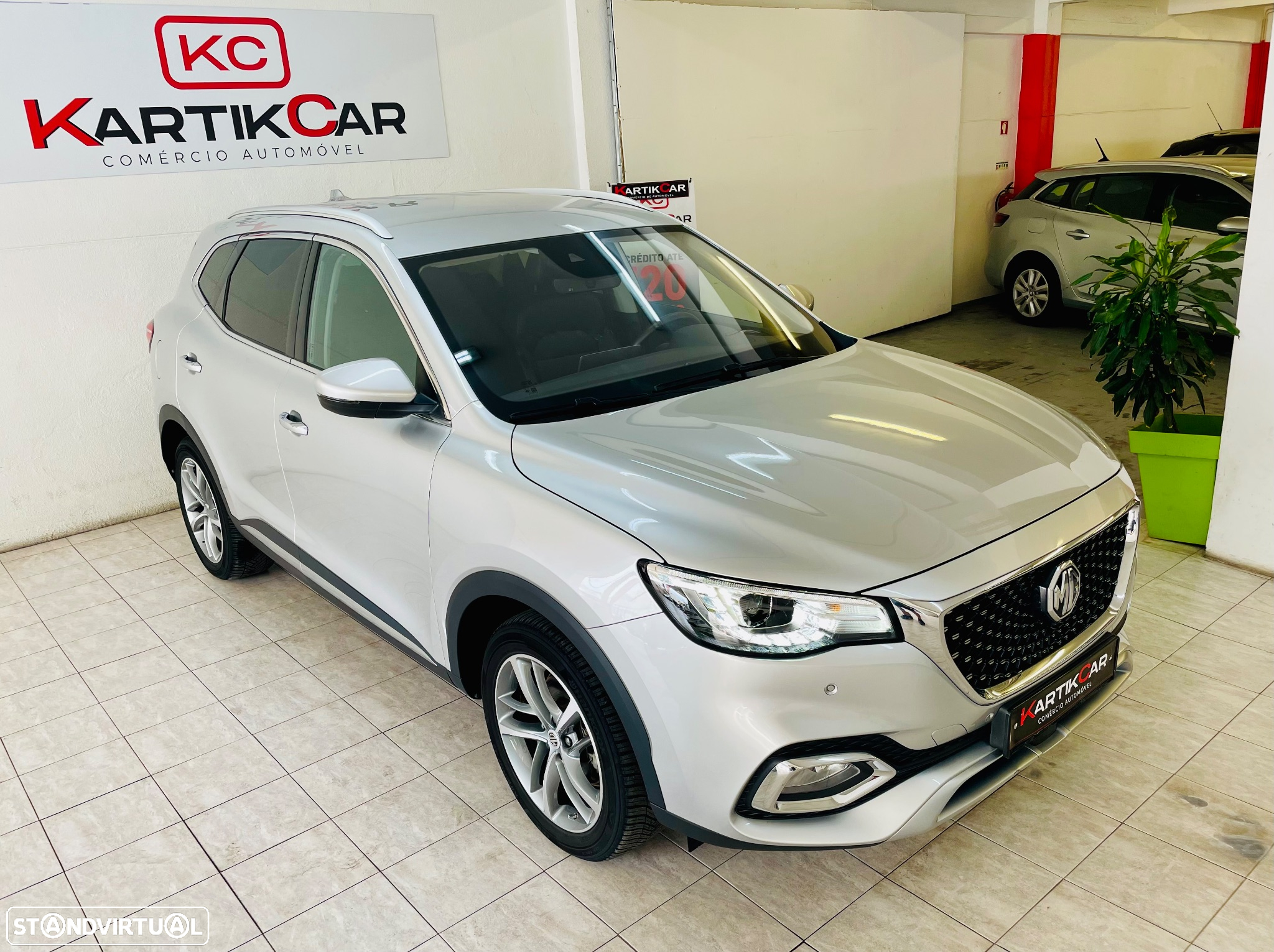 MG EHS 1.5 T-GDI Plug-in Hybrid Comfort - 7