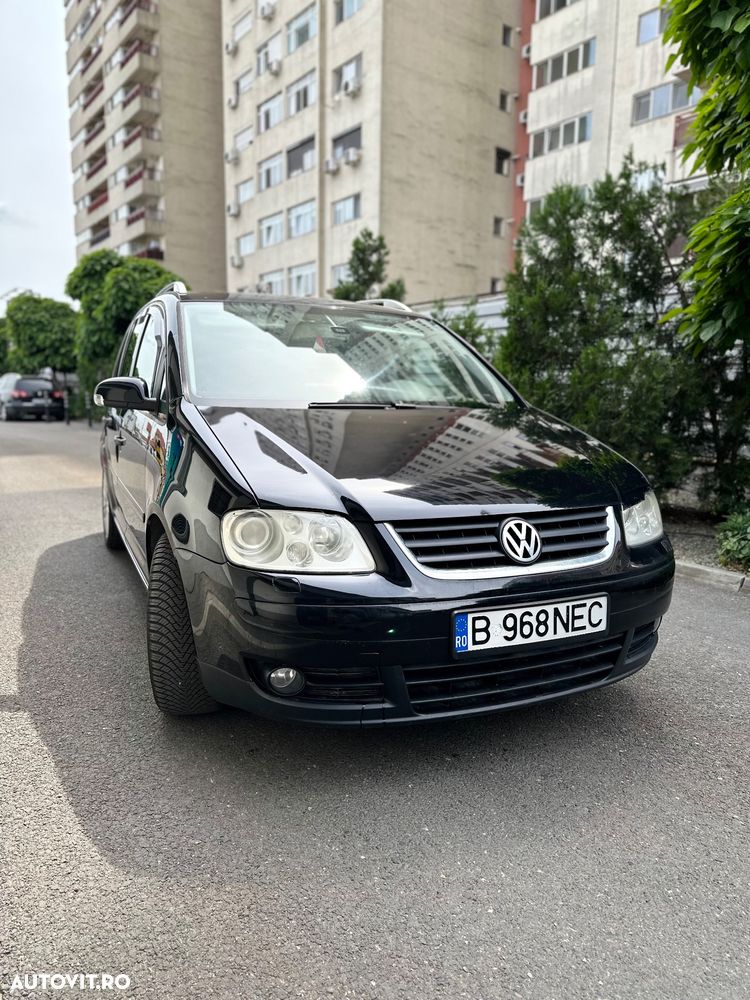 Volkswagen Touran 1.9 TDI Highline - 6